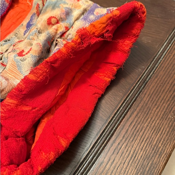 Rare Vintage 1920’s Child’s Kimono and Wooden Sandals - Picture 6 of 14